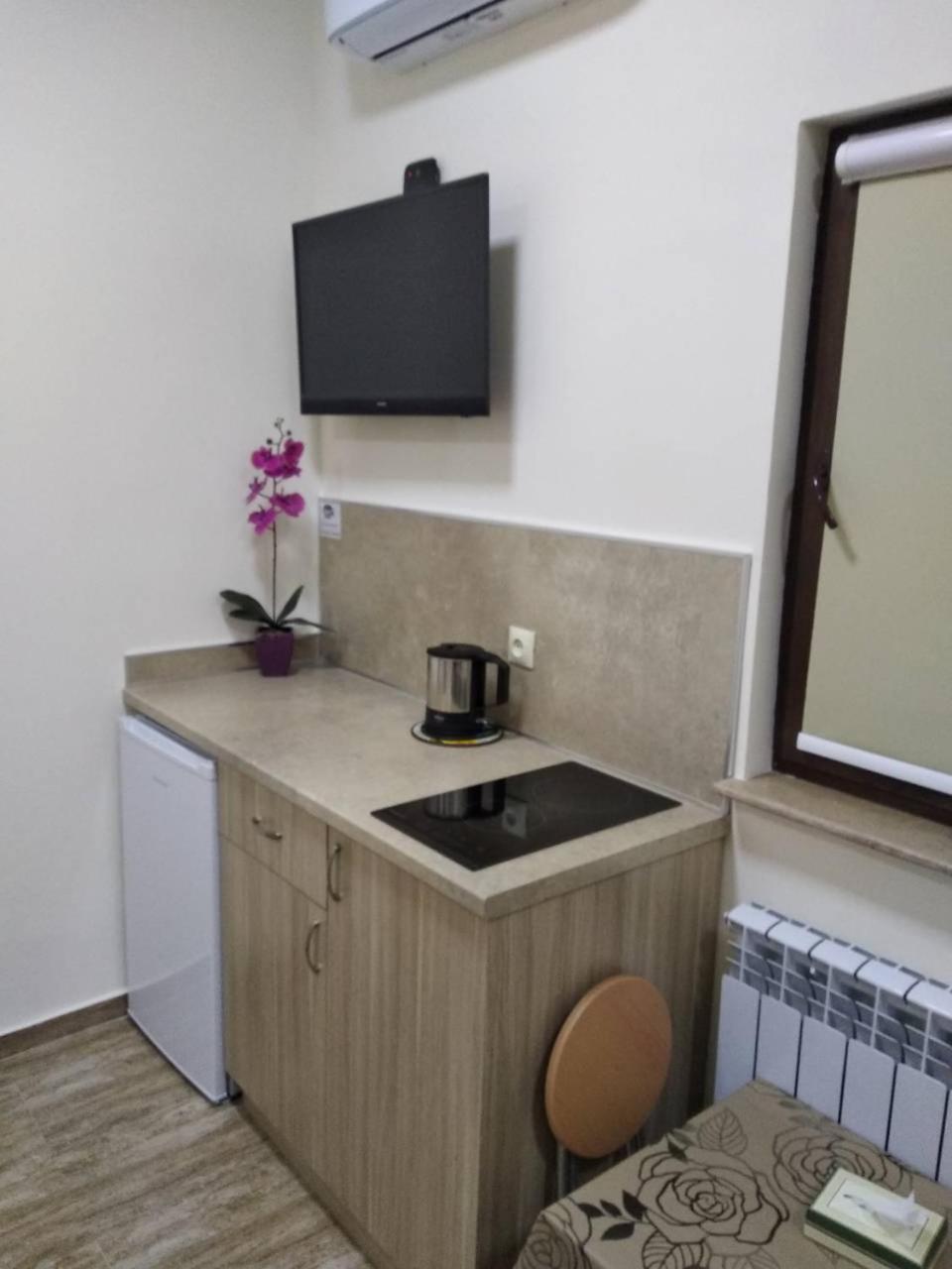 Apart Hotel Alex Yerevan Exterior photo